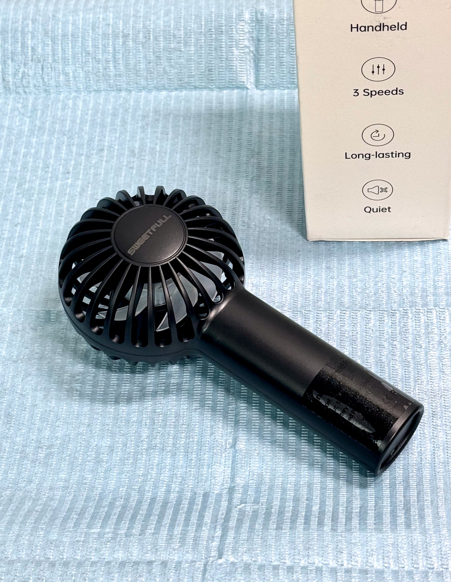 Rechargeable mini fan